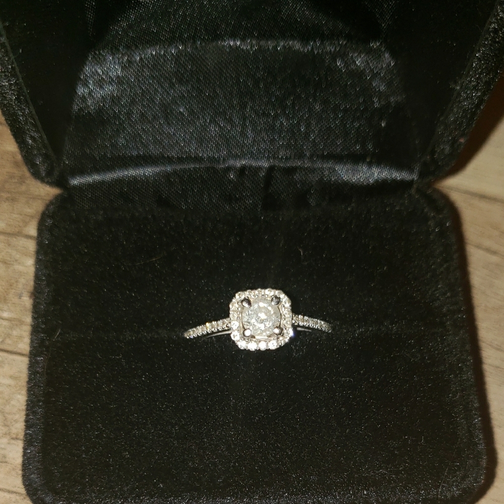 Diamond Engagement Ring